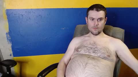 Snapshot of huskyguy chatting on 01/26/25, 05:23 Huskyguy online show from 01/26/25, 05:23