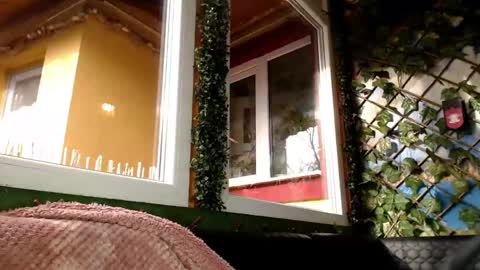 Kayla online show from 01/21/25, 08:30