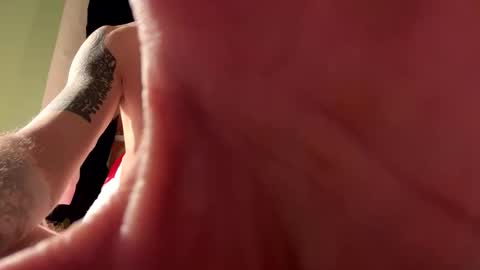 J online show from 12/20/25, 09:33