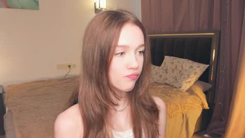 Lily online show from 05/19/26, 07:15