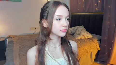 Lily online show from 05/21/26, 07:15