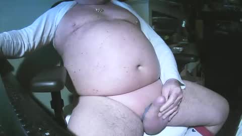 Snapshot of hwait121 chatting on 02/20/25, 06:39 hwait121 online show from 02/20/25, 06:39