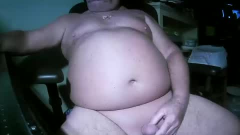 Snapshot of hwait121 chatting on 10/11/25, 08:29 hwait121 online show from 10/11/25, 08:29