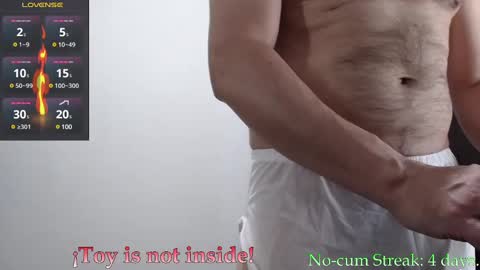 Snapshot of hxmister chatting on 01/28/25, 01:29 Andrew online show from 01/28/25, 01:29