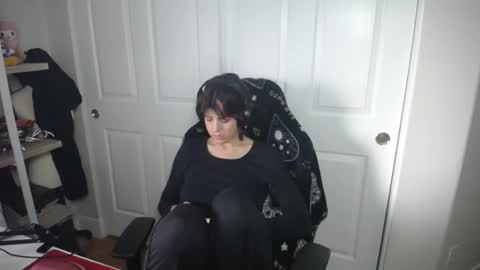 herma online show from 12/11/24, 09:01