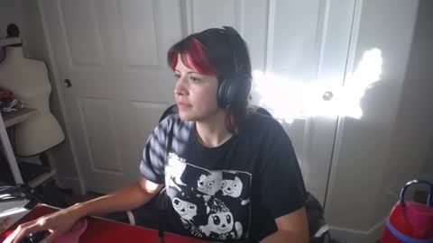 herma online show from 12/26/24, 10:52