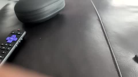 Snapshot of hydroblack chatting on 02/06/26, 05:27 HydroBlack online show from 02/06/26, 05:27