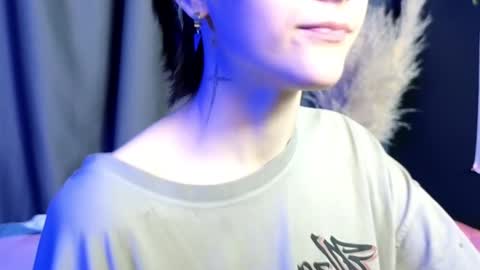 Hyeon Jin online show from 02/03/25, 08:57