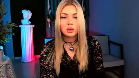 hyileyclark online show from 02/10/26, 09:13