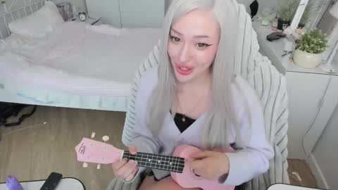 Snapshot of hyorinmaruu chatting on 09/29/25, 09:25 maru online show from 09/29/25, 09:25