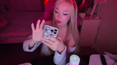 Snapshot of hyorinmaruu chatting on 10/17/25, 01:57 maru online show from 10/17/25, 01:57