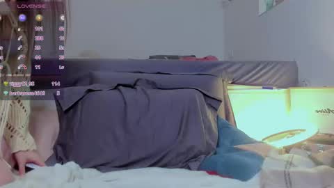 Miley. PVT open i have extra prices on nude show  online show from 02/15/25, 11:03