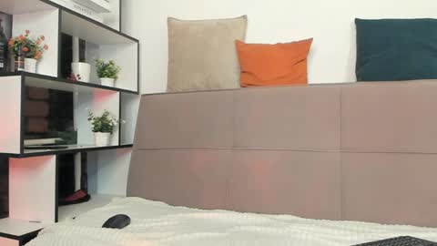 Snapshot of hyper_muse chatting on 04/14/26, 03:40 hyper_muse online show from 04/14/26, 03:40