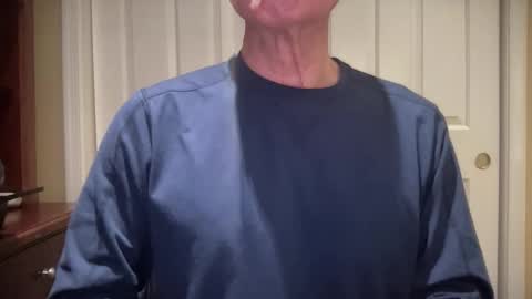 Snapshot of i8bgcq chatting on 11/17/25, 03:40 The Talented Mr. DILFy online show from 11/17/25, 03:40