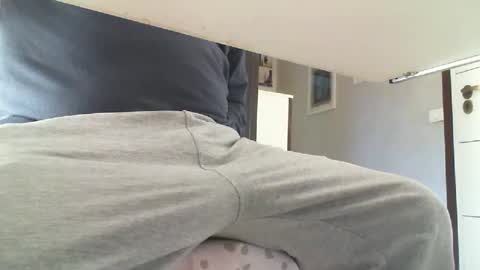 i_am_curious_ online show from 04/05/26, 08:22