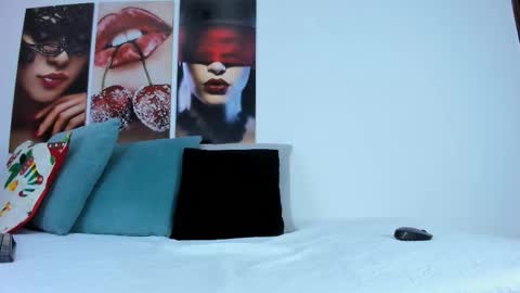 The Dolls online show from 11/19/25, 07:36