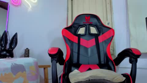 kelvis online show from 03/12/26, 12:06