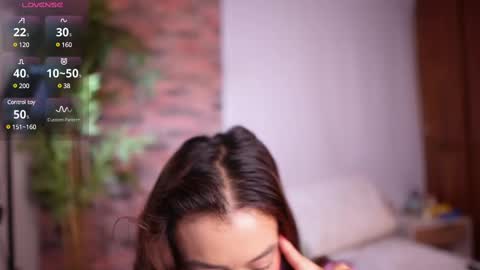 Lucy online show from 03/12/25, 09:02