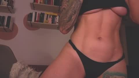 Lana Banana online show from 04/03/26, 02:42