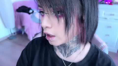 Snapshot of i_died_again chatting on 02/28/25, 12:09 Asya online show from 02/28/25, 12:09