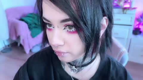 Snapshot of i_died_again chatting on 03/09/25, 07:45 Asya online show from 03/09/25, 07:45