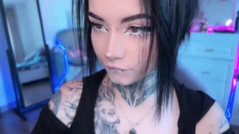 Snapshot of i_died_again chatting on 10/01/25, 08:53 Asya online show from 10/01/25, 08:53