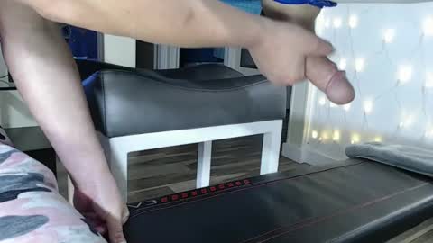 Snapshot of i_fetishize_u chatting on 03/09/25, 10:08 ShortStuff online show from 03/09/25, 10:08