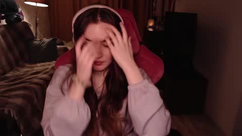 Snapshot of i_love_icecream chatting on 01/17/25, 03:00 elisabeth online show from 01/17/25, 03:00