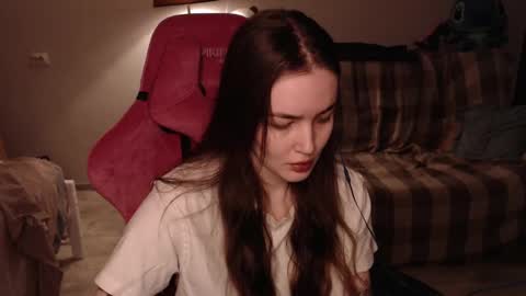 Snapshot of i_love_icecream chatting on 02/04/25, 03:15 elisabeth online show from 02/04/25, 03:15