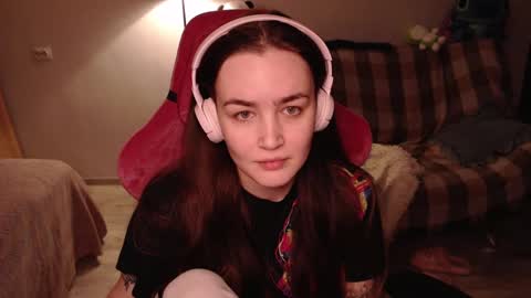 Snapshot of i_love_icecream chatting on 02/09/25, 01:35 elisabeth online show from 02/09/25, 01:35