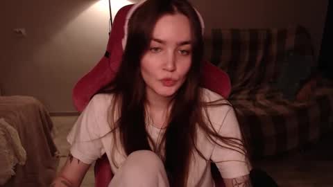 Snapshot of i_love_icecream chatting on 02/20/25, 02:57 elisabeth online show from 02/20/25, 02:57