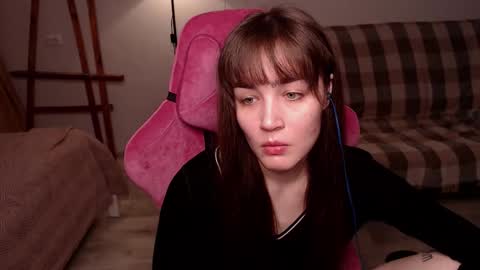 Snapshot of i_love_icecream chatting on 10/23/25, 09:41 elisabeth online show from 10/23/25, 09:41