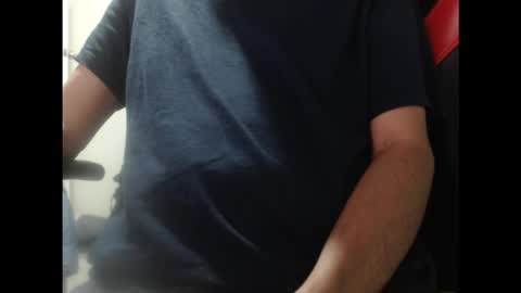 Snapshot of i_love_melissa_ chatting on 11/28/25, 01:52 i_love_melissa_ online show from 11/28/25, 01:52