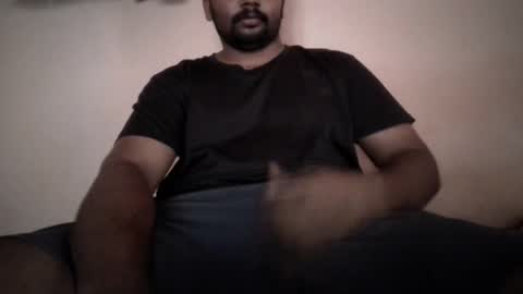 kira..... online show from 04/03/26, 12:47