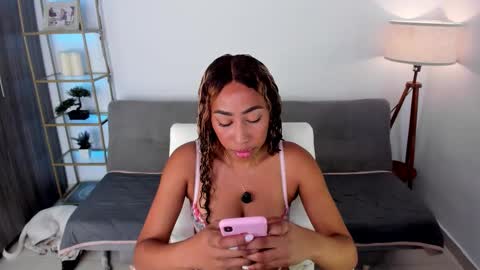 Lul  online show from 02/05/26, 06:56