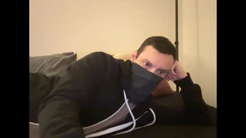 i o ro online show from 12/17/24, 04:01