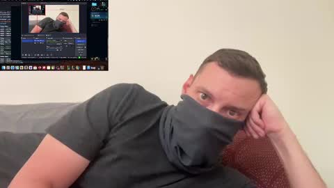 i o ro online show from 09/28/25, 08:09