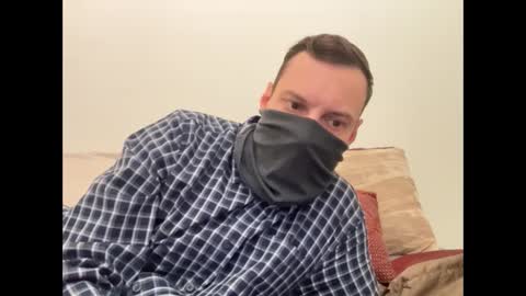 i o ro online show from 10/14/25, 03:51