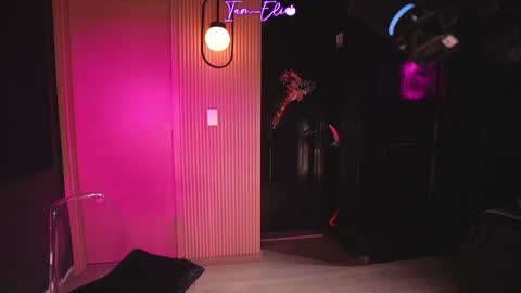 Snapshot of iam_eli chatting on 12/31/24, 10:34 online show from 12/31/24, 10:34