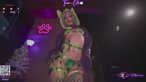       online show from 12/22/25, 02:41