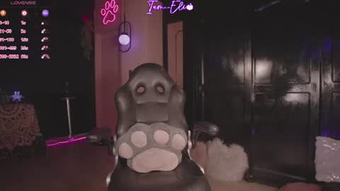       online show from 06/15/26, 05:48