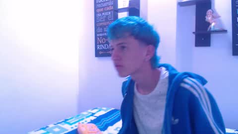 iam_lukas__ online show from 09/27/25, 01:21