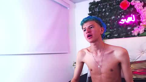 iam_lukas__ online show from 10/09/25, 03:59