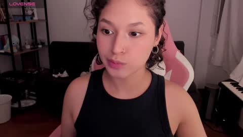 Snapshot of iam_nikki chatting on 12/05/25, 12:41 On instagram Imm NikkiHelp me reach 100 likes online show from 12/05/25, 12:41