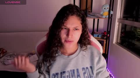 On instagram Imm  NikkiHelp me reach 100 likes online show from 02/17/26, 06:54