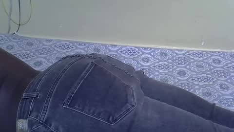 iam_nisa online show from 10/11/25, 09:02