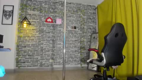 Samy   online show from 02/04/25, 02:53