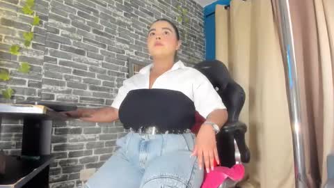 Samy   online show from 11/11/25, 11:21