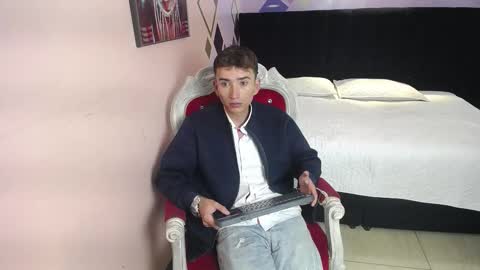 Iam Smith  online show from 01/07/26, 01:24