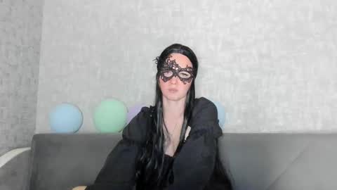 Venus online show from 10/25/25, 01:40